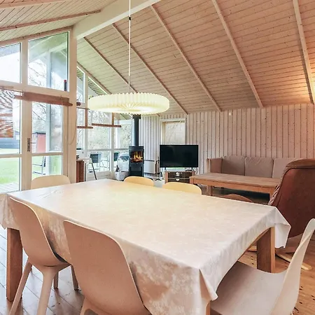 Dom wakacyjny 6 Person In Hojby-by Traum Højby
